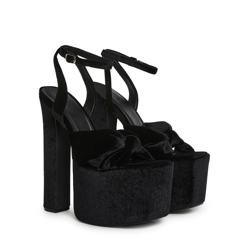 Black Velvet Platform Heels size 6